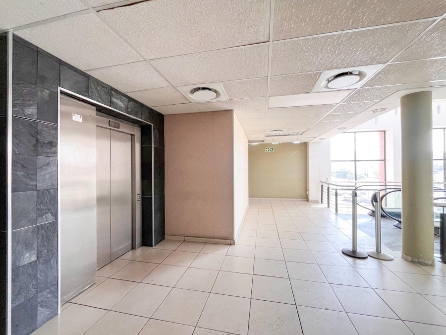 To Let commercial Property for Rent in Bellville Central Western Cape